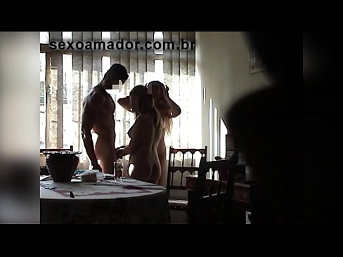❤️ यौन साथीहरूले एक विशाल मानिस र उहाँसँग थ्रीसमलाई निम्तो दिन्छन् ne.eggporncomics.ru मा